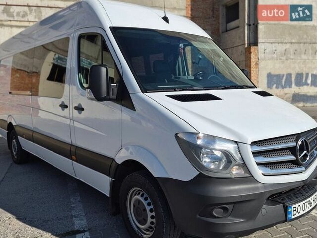 Белый Мерседес Sprinter, объемом двигателя 2.14 л и пробегом 317 тыс. км за 35000 $, фото 12 на Automoto.ua