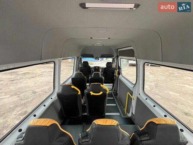 Белый Мерседес Sprinter, объемом двигателя 2.2 л и пробегом 313 тыс. км за 21850 $, фото 49 на Automoto.ua