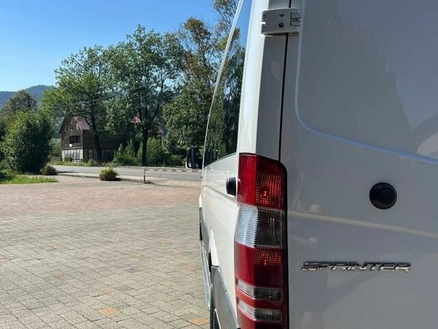 Білий Мерседес Sprinter, об'ємом двигуна 2.14 л та пробігом 705 тис. км за 19800 $, фото 5 на Automoto.ua