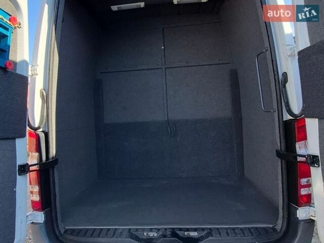 Белый Мерседес Sprinter, объемом двигателя 2.14 л и пробегом 317 тыс. км за 35000 $, фото 45 на Automoto.ua