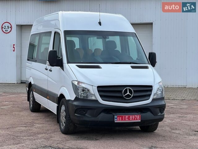 Белый Мерседес Sprinter, объемом двигателя 2.2 л и пробегом 313 тыс. км за 21850 $, фото 1 на Automoto.ua