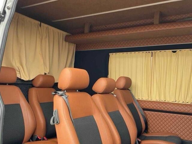 Белый Мерседес Sprinter, объемом двигателя 2.2 л и пробегом 950 тыс. км за 19235 $, фото 11 на Automoto.ua