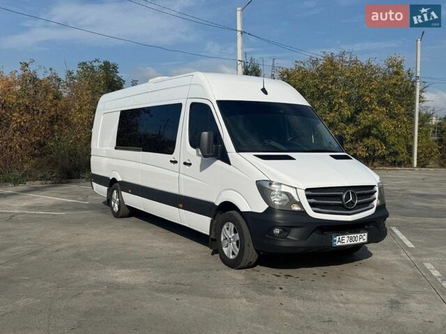 Белый Мерседес Sprinter, объемом двигателя 2.14 л и пробегом 590 тыс. км за 35000 $, фото 9 на Automoto.ua