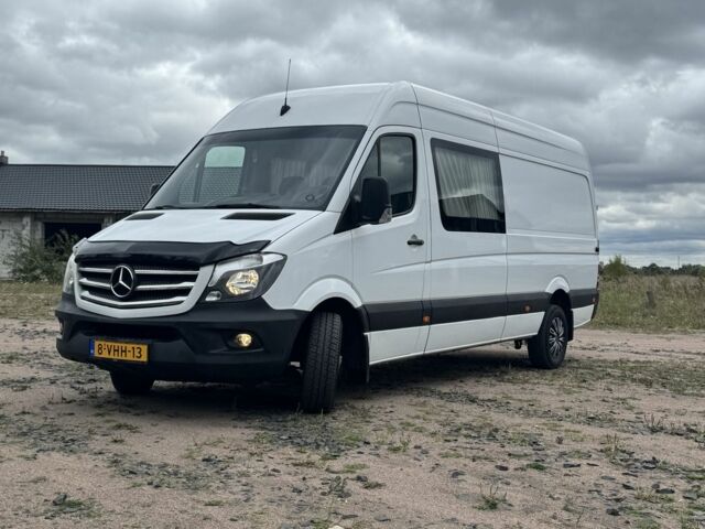 Белый Мерседес Sprinter, объемом двигателя 0 л и пробегом 450 тыс. км за 22793 $, фото 2 на Automoto.ua