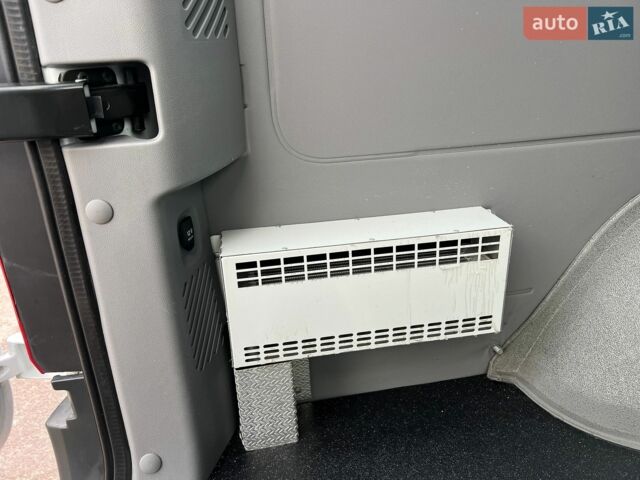 Белый Мерседес Sprinter, объемом двигателя 2.2 л и пробегом 313 тыс. км за 21850 $, фото 52 на Automoto.ua