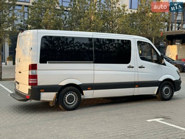 Білий Мерседес Sprinter, об'ємом двигуна 2.14 л та пробігом 500 тис. км за 20000 $, фото 3 на Automoto.ua