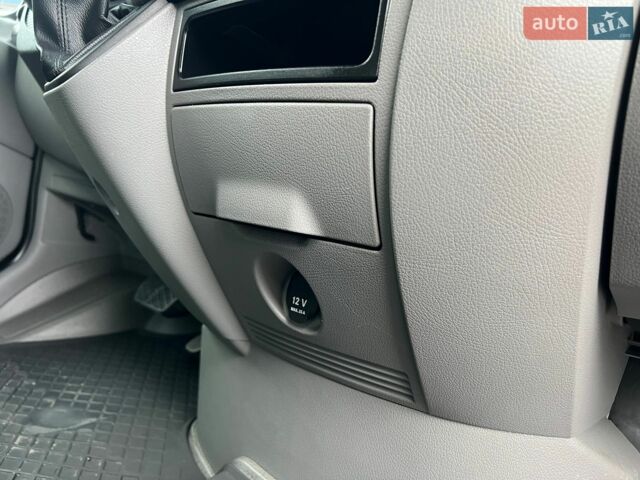 Белый Мерседес Sprinter, объемом двигателя 2.2 л и пробегом 313 тыс. км за 21850 $, фото 36 на Automoto.ua