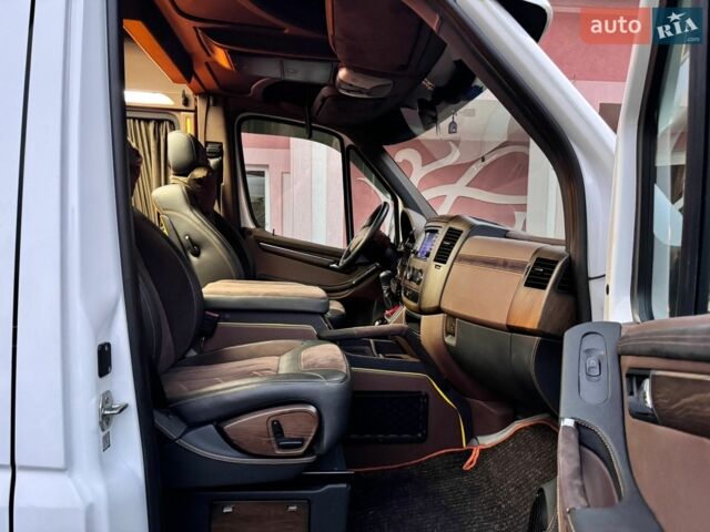 Білий Мерседес Sprinter, об'ємом двигуна 3 л та пробігом 214 тис. км за 34999 $, фото 13 на Automoto.ua
