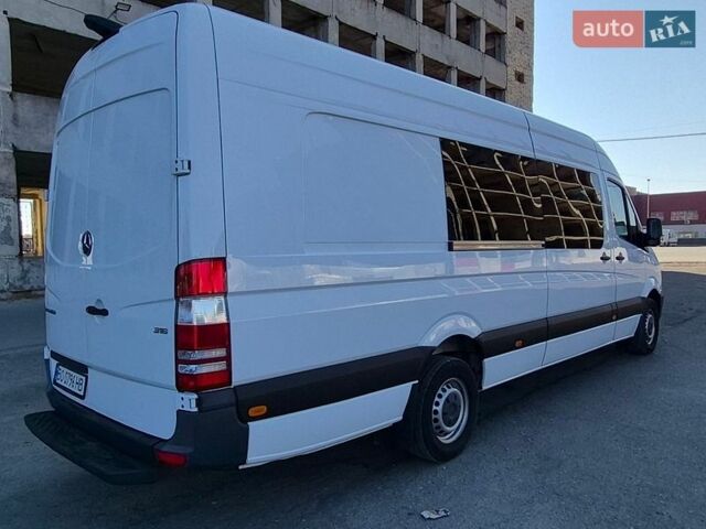 Белый Мерседес Sprinter, объемом двигателя 2.14 л и пробегом 317 тыс. км за 35000 $, фото 31 на Automoto.ua