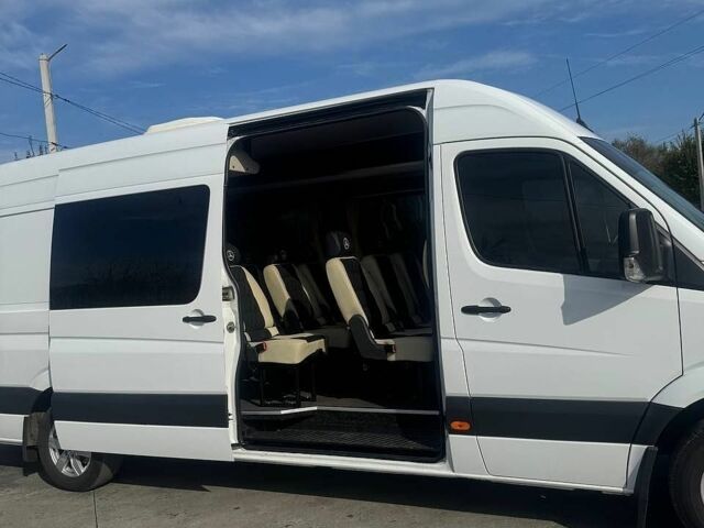 Белый Мерседес Sprinter, объемом двигателя 2.14 л и пробегом 590 тыс. км за 35000 $, фото 4 на Automoto.ua