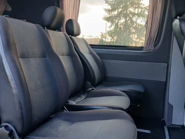 Белый Мерседес Sprinter, объемом двигателя 2.14 л и пробегом 411 тыс. км за 15500 $, фото 4 на Automoto.ua