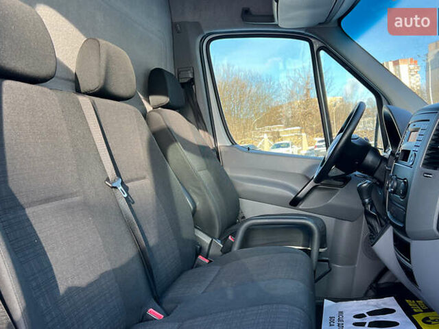 Білий Мерседес Sprinter, об'ємом двигуна 2.14 л та пробігом 204 тис. км за 19900 $, фото 14 на Automoto.ua