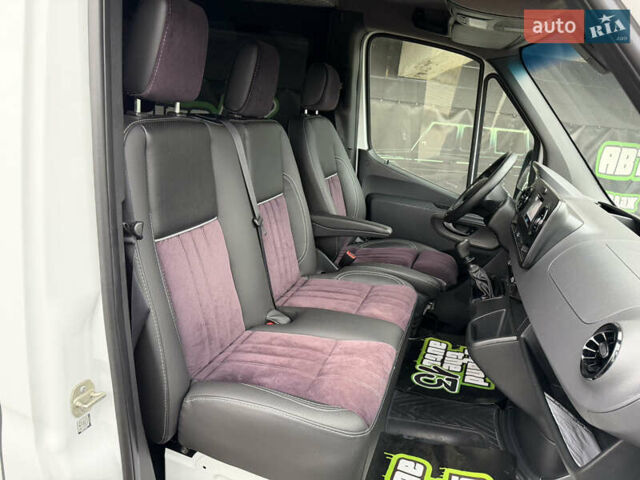 Белый Мерседес Sprinter, объемом двигателя 2.14 л и пробегом 293 тыс. км за 29900 $, фото 28 на Automoto.ua