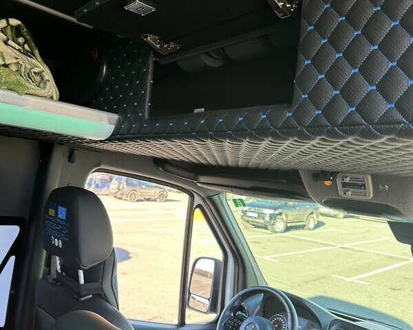 Білий Мерседес Sprinter, об'ємом двигуна 2.14 л та пробігом 420 тис. км за 40865 $, фото 28 на Automoto.ua