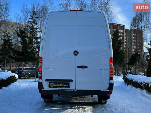 Білий Мерседес Sprinter, об'ємом двигуна 2.14 л та пробігом 204 тис. км за 19900 $, фото 5 на Automoto.ua