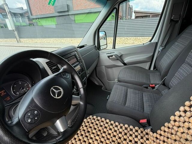 Белый Мерседес Sprinter, объемом двигателя 2.14 л и пробегом 649 тыс. км за 24200 $, фото 41 на Automoto.ua