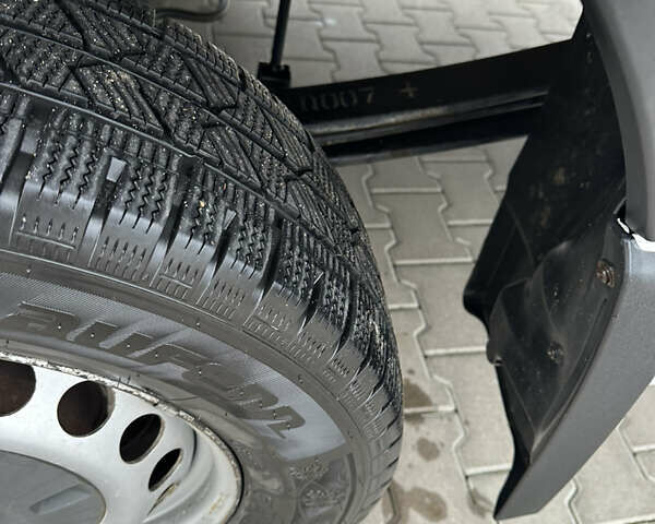 Білий Мерседес Sprinter, об'ємом двигуна 2.14 л та пробігом 300 тис. км за 29401 $, фото 10 на Automoto.ua