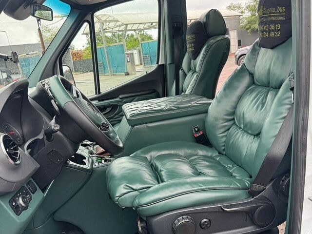Белый Мерседес Sprinter, объемом двигателя 2.15 л и пробегом 290 тыс. км за 49500 $, фото 14 на Automoto.ua