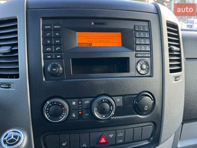 Білий Мерседес Sprinter, об'ємом двигуна 2.14 л та пробігом 204 тис. км за 19900 $, фото 11 на Automoto.ua