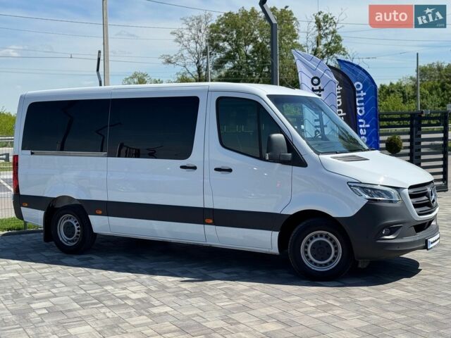 Белый Мерседес Sprinter, объемом двигателя 2.2 л и пробегом 314 тыс. км за 26900 $, фото 5 на Automoto.ua