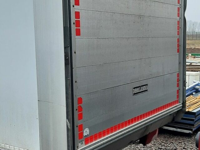 Белый Мерседес Sprinter, объемом двигателя 2.2 л и пробегом 260 тыс. км за 16800 $, фото 2 на Automoto.ua