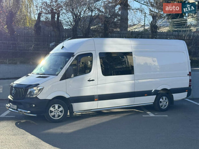 Белый Мерседес Sprinter, объемом двигателя 2.99 л и пробегом 420 тыс. км за 33500 $, фото 2 на Automoto.ua