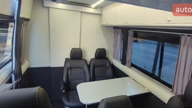 Белый Мерседес Sprinter, объемом двигателя 2.14 л и пробегом 300 тыс. км за 30900 $, фото 7 на Automoto.ua