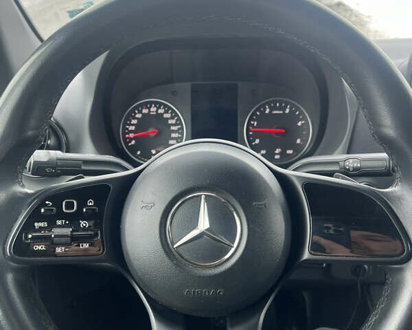 Белый Мерседес Sprinter, объемом двигателя 2.99 л и пробегом 550 тыс. км за 35500 $, фото 10 на Automoto.ua