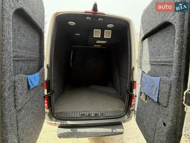 Белый Мерседес Sprinter, объемом двигателя 2.14 л и пробегом 900 тыс. км за 20500 $, фото 7 на Automoto.ua