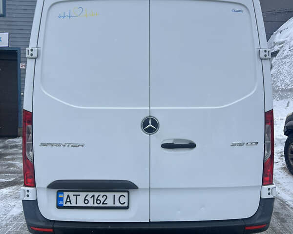 Белый Мерседес Sprinter, объемом двигателя 2.99 л и пробегом 550 тыс. км за 35500 $, фото 8 на Automoto.ua