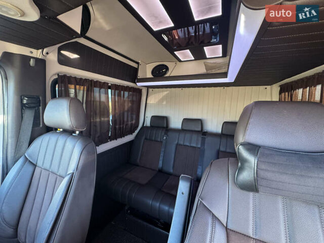 Белый Мерседес Sprinter, объемом двигателя 2.99 л и пробегом 420 тыс. км за 33500 $, фото 14 на Automoto.ua