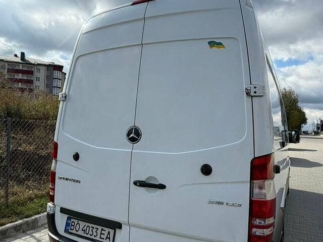 Белый Мерседес Sprinter, объемом двигателя 2.14 л и пробегом 649 тыс. км за 24200 $, фото 10 на Automoto.ua