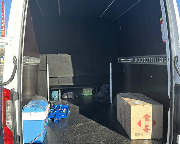 Білий Мерседес Sprinter, об'ємом двигуна 2.14 л та пробігом 420 тис. км за 40865 $, фото 8 на Automoto.ua