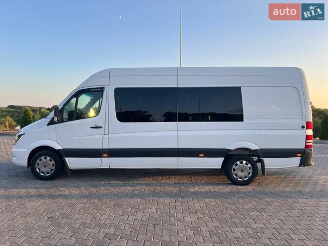 Белый Мерседес Sprinter, объемом двигателя 2.14 л и пробегом 466 тыс. км за 31500 $, фото 7 на Automoto.ua