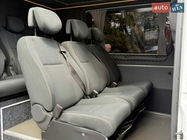 Белый Мерседес Sprinter, объемом двигателя 2.14 л и пробегом 646 тыс. км за 24800 $, фото 11 на Automoto.ua