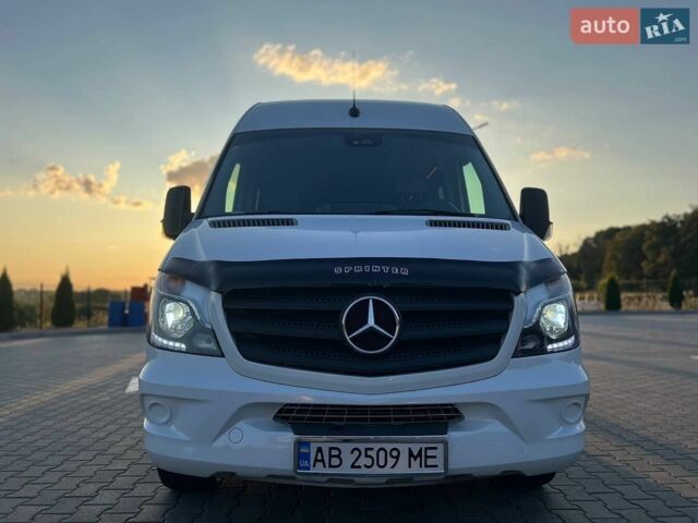 Белый Мерседес Sprinter, объемом двигателя 2.14 л и пробегом 466 тыс. км за 31500 $, фото 15 на Automoto.ua