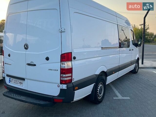 Белый Мерседес Sprinter, объемом двигателя 2.14 л и пробегом 410 тыс. км за 30000 $, фото 6 на Automoto.ua