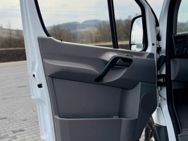 Белый Мерседес Sprinter, объемом двигателя 2.99 л и пробегом 420 тыс. км за 24500 $, фото 31 на Automoto.ua