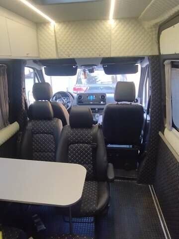 Белый Мерседес Sprinter, объемом двигателя 2.14 л и пробегом 300 тыс. км за 30900 $, фото 9 на Automoto.ua