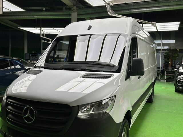 Білий Мерседес Sprinter, об'ємом двигуна 0 л та пробігом 326 тис. км за 36775 $, фото 1 на Automoto.ua