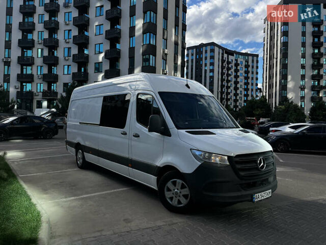 Белый Мерседес Sprinter, объемом двигателя 2.14 л и пробегом 307 тыс. км за 33900 $, фото 7 на Automoto.ua