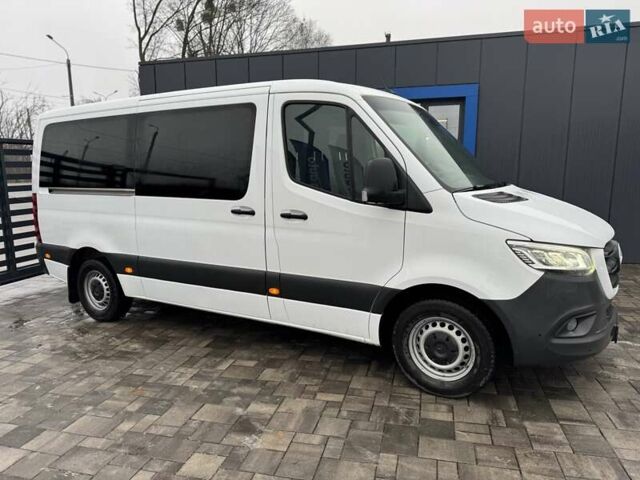 Белый Мерседес Sprinter, объемом двигателя 2.2 л и пробегом 325 тыс. км за 28900 $, фото 6 на Automoto.ua