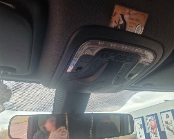 Белый Мерседес Sprinter, объемом двигателя 3 л и пробегом 490 тыс. км за 39000 $, фото 29 на Automoto.ua