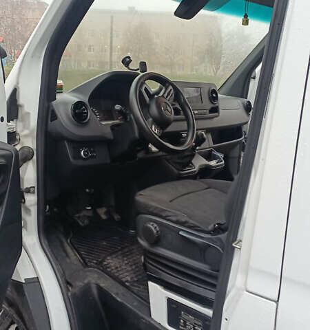 Білий Мерседес Sprinter, об'ємом двигуна 2.2 л та пробігом 460 тис. км за 27000 $, фото 7 на Automoto.ua