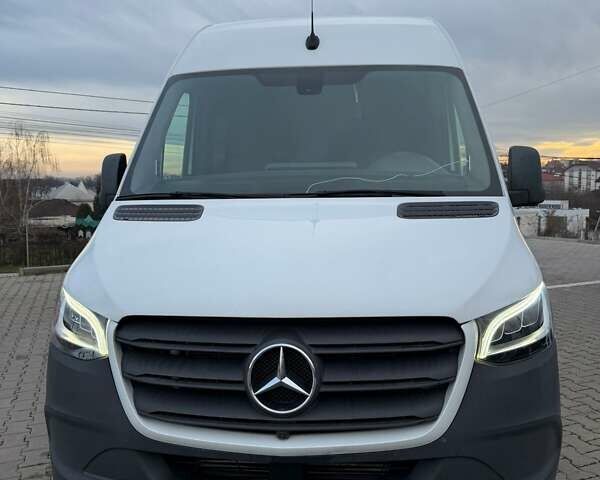 Білий Мерседес Sprinter, об'ємом двигуна 3 л та пробігом 348 тис. км за 44179 $, фото 1 на Automoto.ua