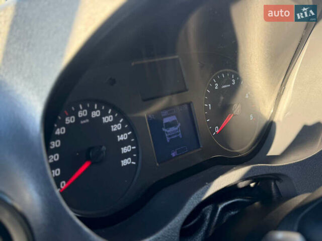 Білий Мерседес Sprinter, об'ємом двигуна 2.14 л та пробігом 460 тис. км за 26000 $, фото 10 на Automoto.ua