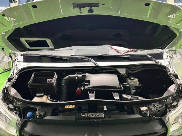 Білий Мерседес Sprinter, об'ємом двигуна 2.1 л та пробігом 326 тис. км за 36675 $, фото 15 на Automoto.ua