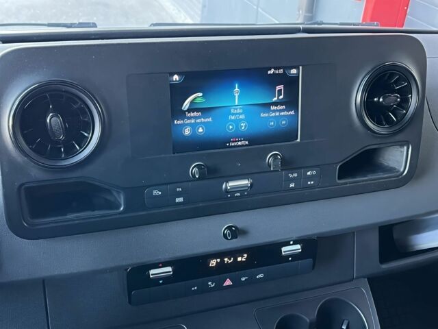 Білий Мерседес Sprinter, об'ємом двигуна 2.1 л та пробігом 326 тис. км за 36675 $, фото 20 на Automoto.ua