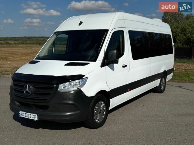 Білий Мерседес Sprinter, об'ємом двигуна 2.14 л та пробігом 287 тис. км за 30000 $, фото 2 на Automoto.ua