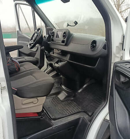 Білий Мерседес Sprinter, об'ємом двигуна 2.2 л та пробігом 460 тис. км за 27000 $, фото 8 на Automoto.ua